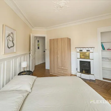 Hotel Immeuble Lamarck Paris